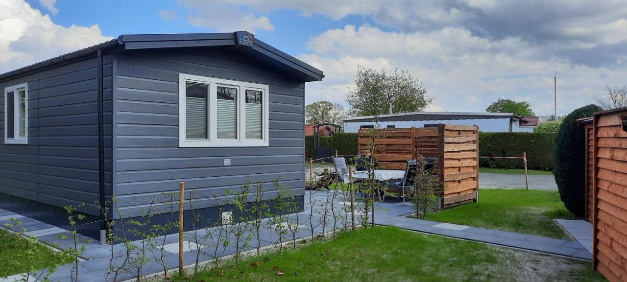 Chalet Campingplatz Nordloh Apen المظهر الخارجي الصورة